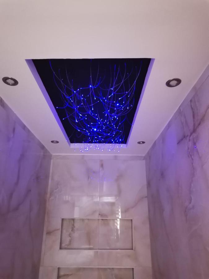 Airport Apartments Белград Екстериор снимка
