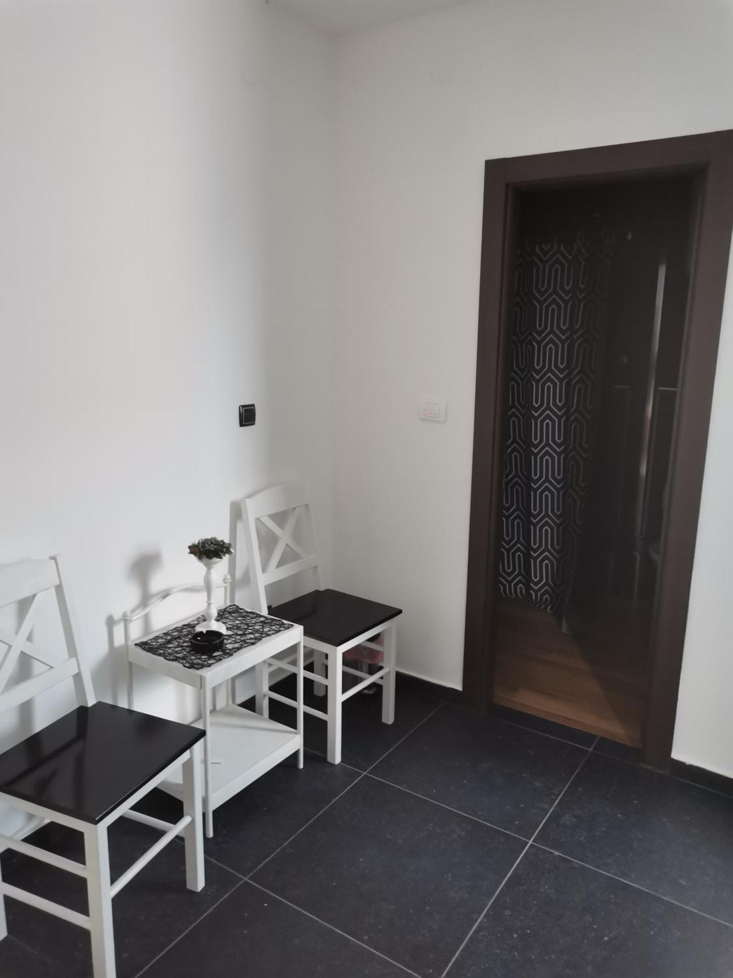 Airport Apartments Белград Стая снимка