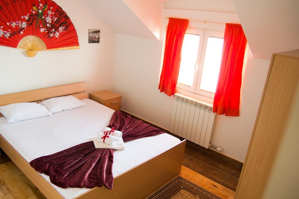 Airport Apartments Белград Екстериор снимка