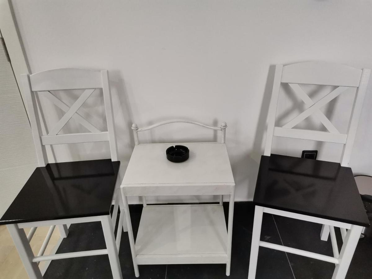 Airport Apartments Белград Екстериор снимка