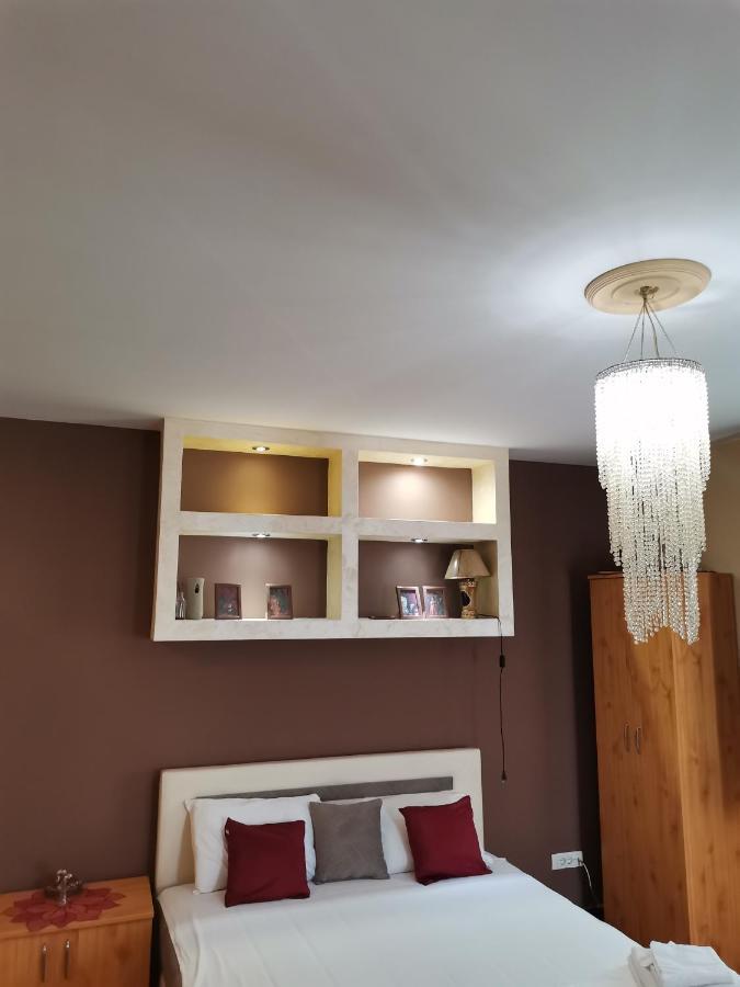 Airport Apartments Белград Екстериор снимка