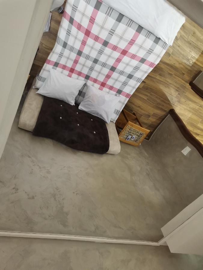 Airport Apartments Белград Екстериор снимка